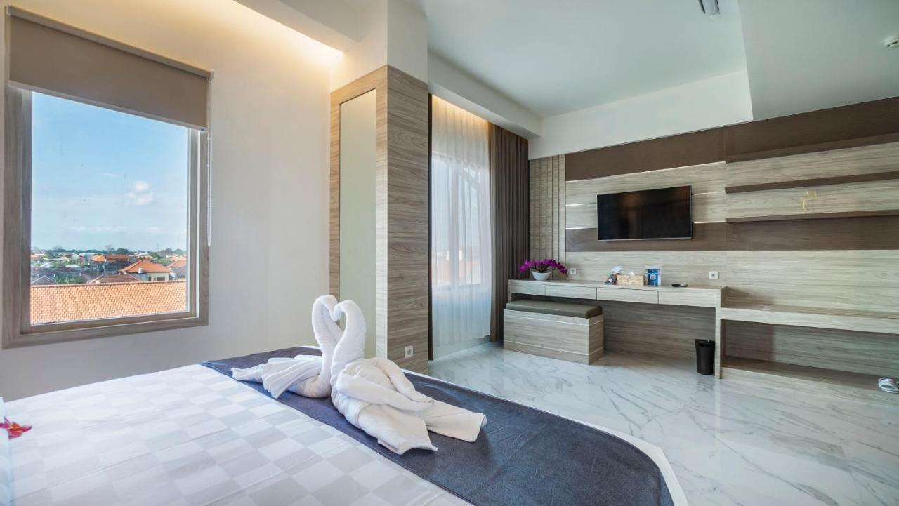 City Of Aventus Hotel - Denpasar Экстерьер фото